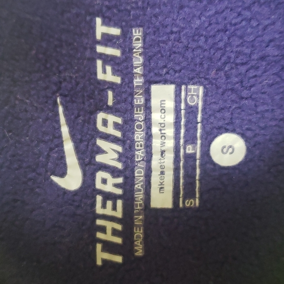 Purple Therma-Fit Nike Hoodie - Picture 4 of 6
